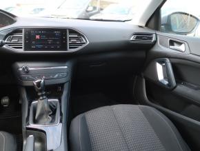 Peugeot 308  1.2 PureTech 