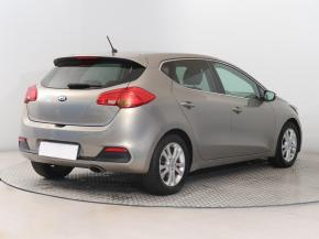 Kia Ceed  1.6 GDI 