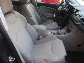 Citroen C5  2.0 HDi 