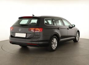 Volkswagen Passat  1.5 TSI Business 