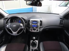 Hyundai i30  1.6 CRDi 