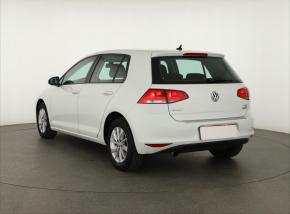 Volkswagen Golf  1.2 TSI 