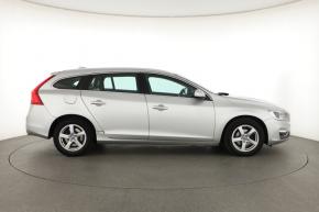 Volvo V60  D4 2.0 