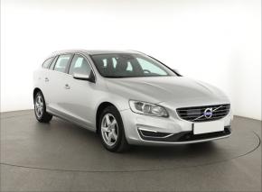 Volvo V60  D4 2.0 