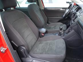 Volkswagen Tiguan  2.0 TDI 