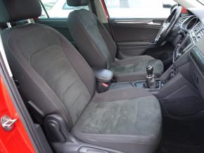 Volkswagen Tiguan  2.0 TDI 