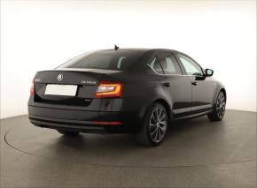 Škoda Octavia  2.0 TSI Laurin&Klement 