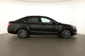 Škoda Octavia  2.0 TSI Laurin&Klement 