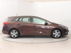 Kia Ceed  1.6 GDI 