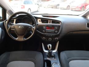 Kia Ceed  1.6 GDI 