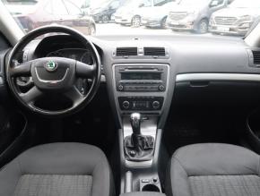 Škoda Octavia  1.4 TSI Elegance 