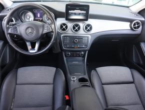 Mercedes-Benz GLA  GLA 180 CDI 