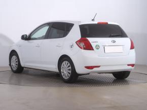 Kia Ceed  1.4 CVVT 