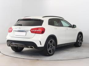 Mercedes-Benz GLA  GLA 220d AMG Line 