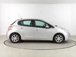 Peugeot 208  1.4 HDI 