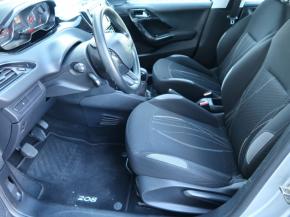 Peugeot 208  1.4 HDI 