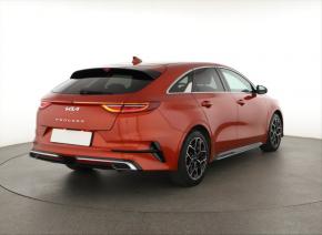 Kia ProCeed  1.5 T-GDI MHEV 