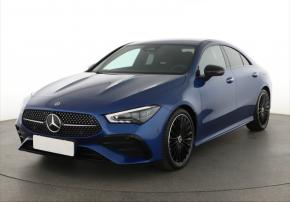 Mercedes-Benz CLA  200 AMG Paket 