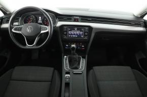 Volkswagen Passat  1.5 TSI 