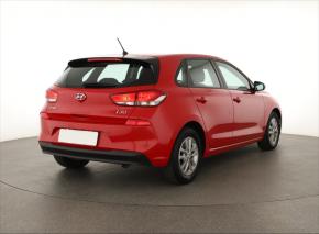 Hyundai i30  1.4 CVVT 