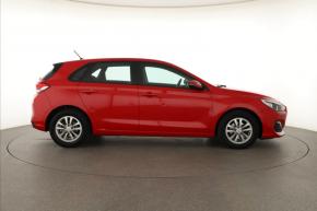 Hyundai i30  1.4 CVVT 