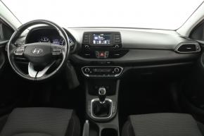 Hyundai i30  1.4 CVVT 