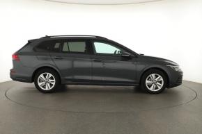 Volkswagen Golf  1.5 TSI 