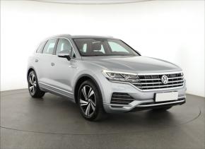 Volkswagen Touareg  3.0 TDI 