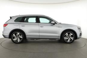 Volkswagen Touareg  3.0 TDI 