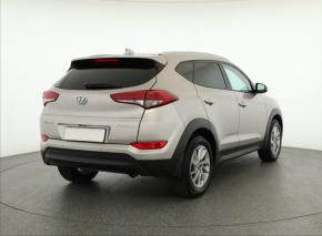 Hyundai Tucson  1.7 CRDi 