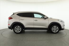 Hyundai Tucson  1.7 CRDi 