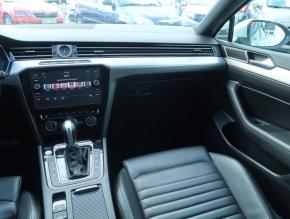 Volkswagen Passat  1.6 TDI Highline 