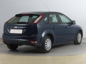 Ford Focus  1.4 16V 