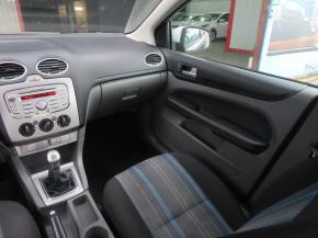 Ford Focus  1.4 16V 