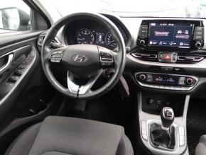 Hyundai i30 Fastback  1.5 T-GDI MHEV SMART 