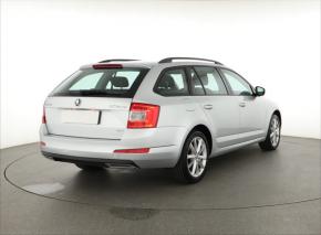 Škoda Octavia  2.0 TDI Elegance 