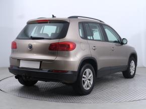 Volkswagen Tiguan  2.0 TDI 