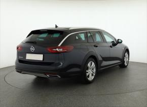 Opel Insignia  2.0 CDTI Country Tourer 