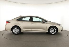 Toyota Corolla  1.5 VVT-i 