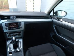 Volkswagen Passat  2.0 TDI 