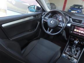 Škoda Superb  2.0 TDI 