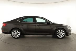 Škoda Superb  2.0 TDI 