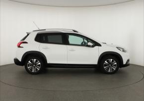 Peugeot 2008  1.2 PureTech 