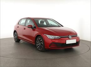 Volkswagen Golf  1.5 eTSI 