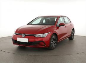 Volkswagen Golf  1.5 eTSI 