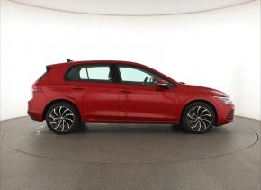 Volkswagen Golf  1.5 eTSI 