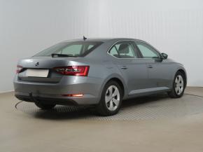 Škoda Superb  2.0 TDI 