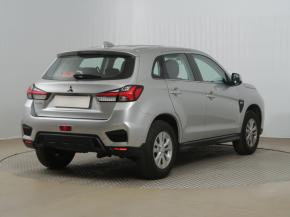 Mitsubishi ASX  2.0 MIVEC 