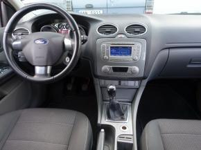 Ford Focus  1.6 16V 