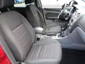 Ford Focus  1.6 16V 